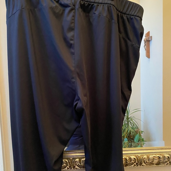 Women’s Black Joggers, XXL. - Picture 4 of 6